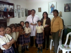 En CEDEC-B Bartolomé Garelly de Mapasingue brigada médica en alianza con MEDIKAL
