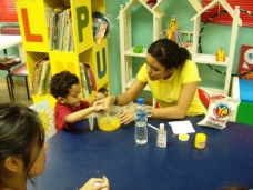 FLOMnet "English for Children"